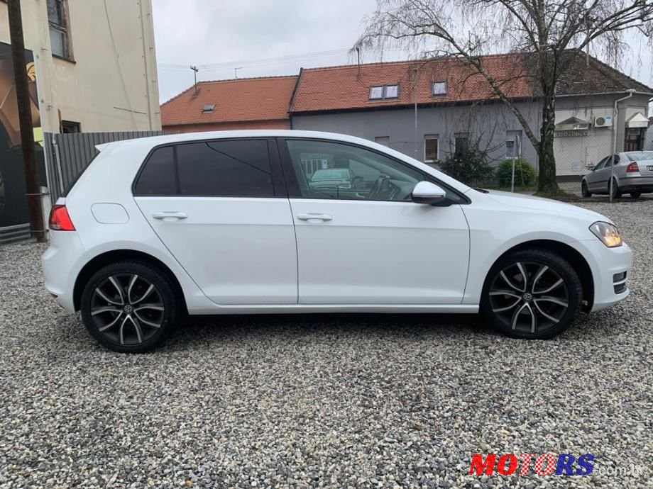 2013' Volkswagen Golf 7 photo #6