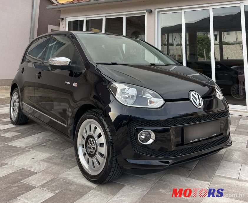 2013' Volkswagen Up! 1,0 Up! photo #3