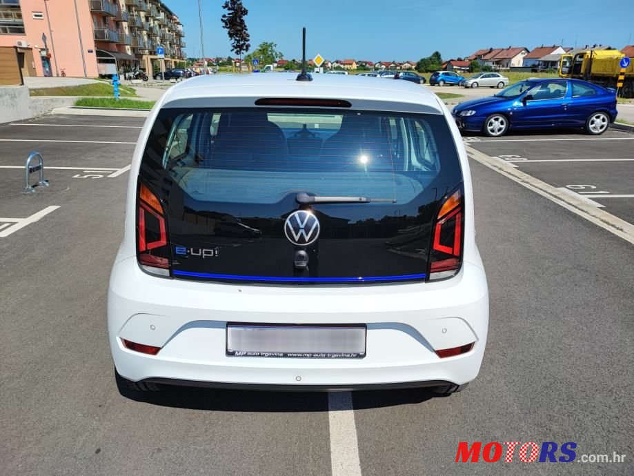 2020' Volkswagen Up! E-Up photo #5