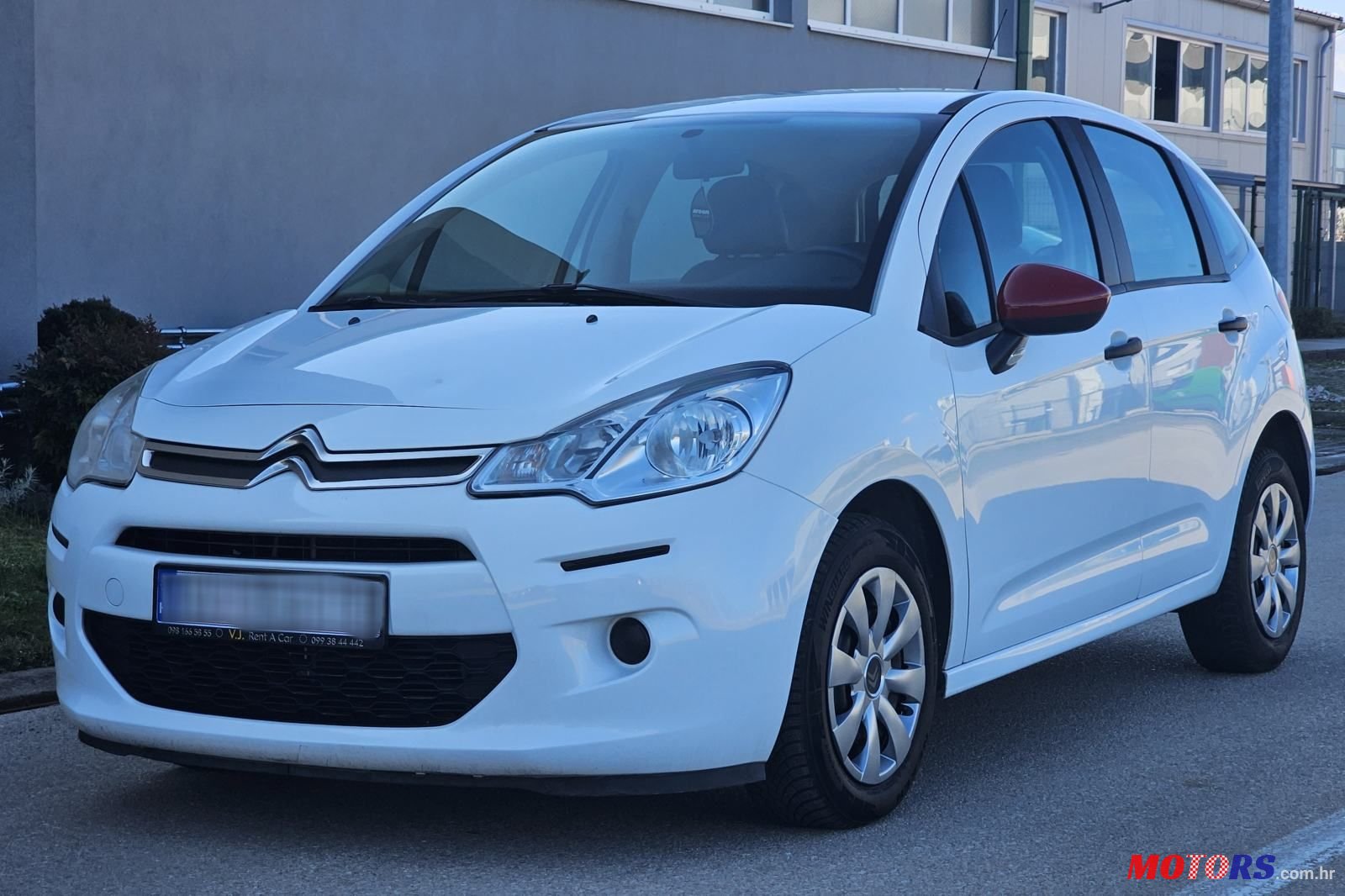 2015' Citroen C3 1,4 Hdi photo #3