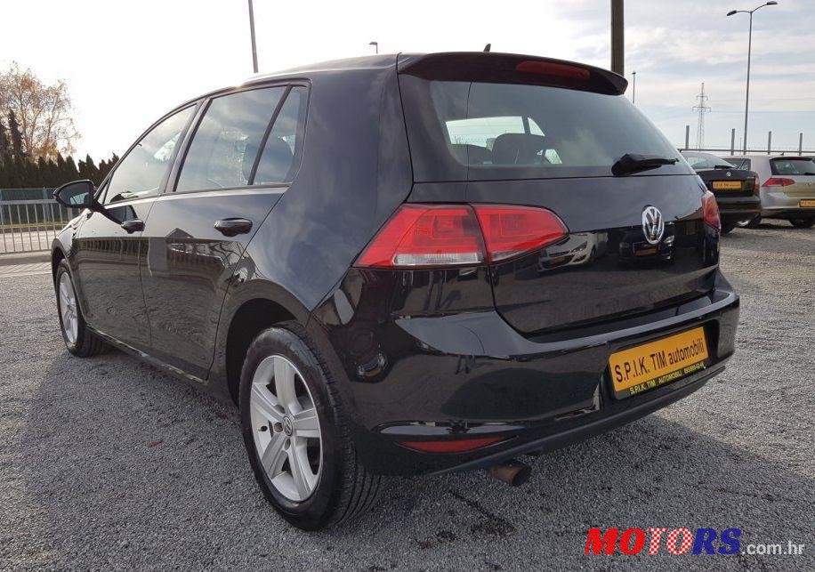2014' Volkswagen Golf VII 1,6 Tdi Bmt photo #2
