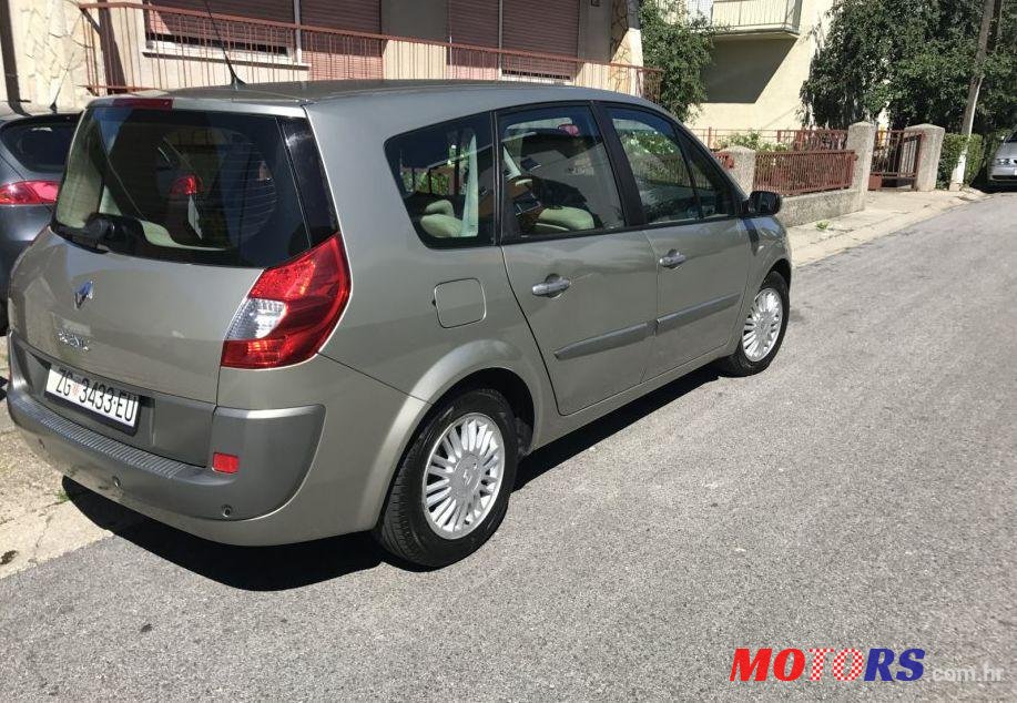 2007' Renault Scenic 1,5 Dci photo #1