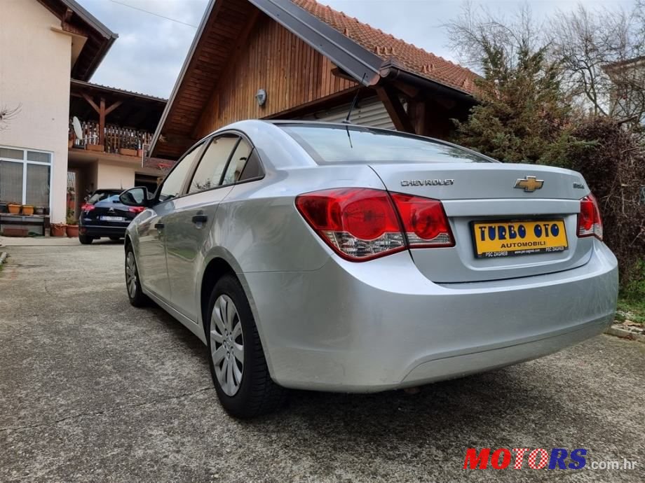 2011' Chevrolet Cruze 1,6 Ls photo #5