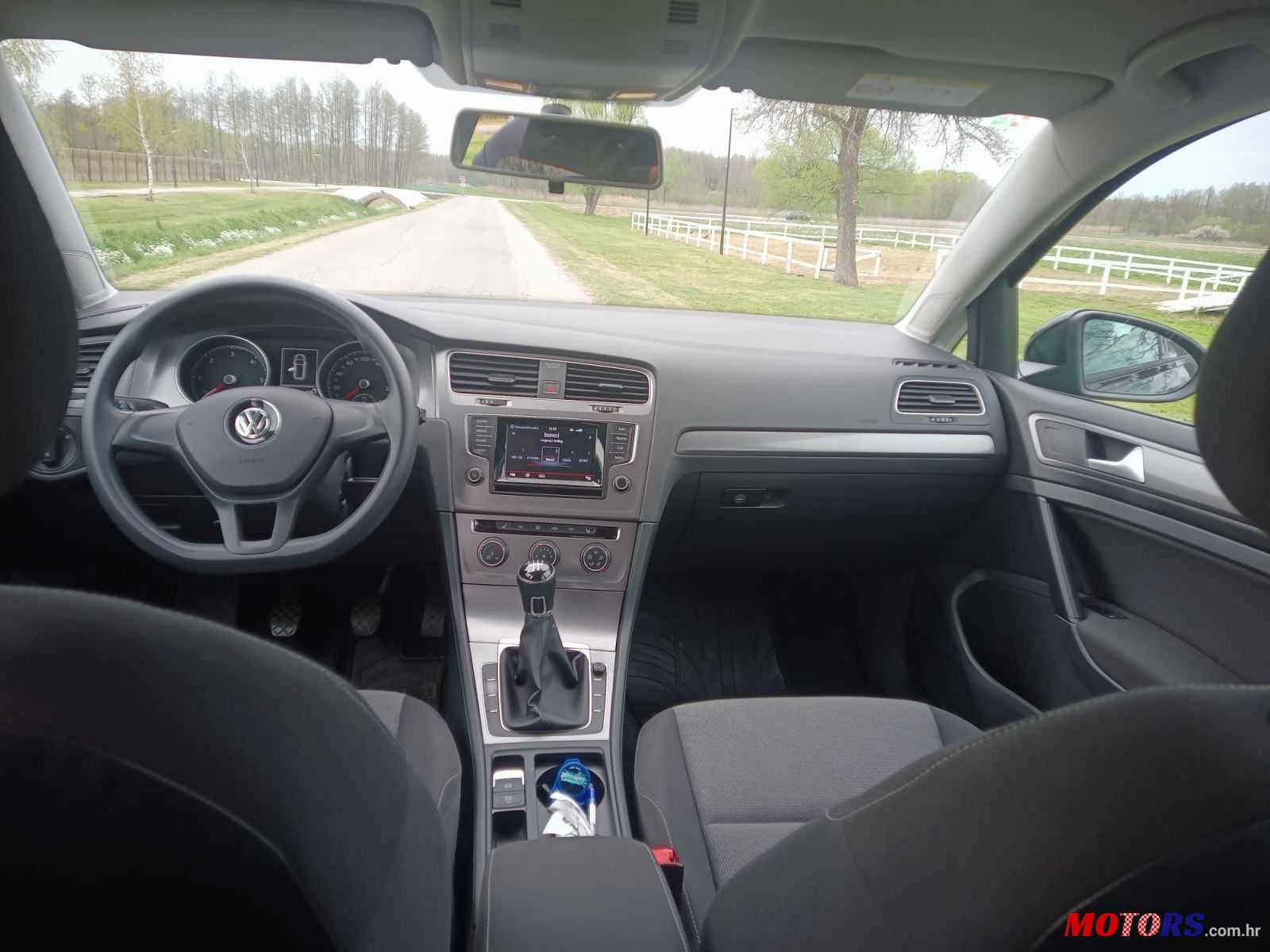 2014' Volkswagen Golf VII Variant photo #4