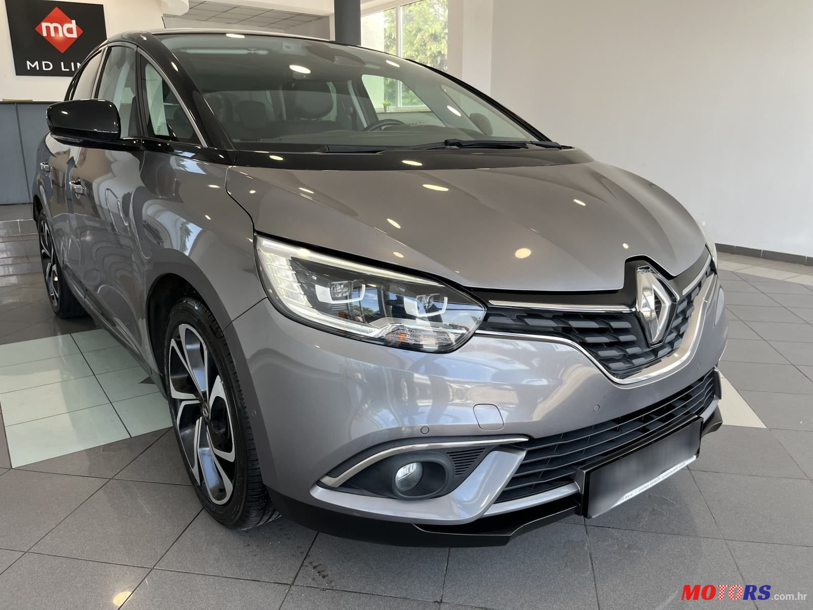 2016' Renault Scenic Dci 130 photo #3