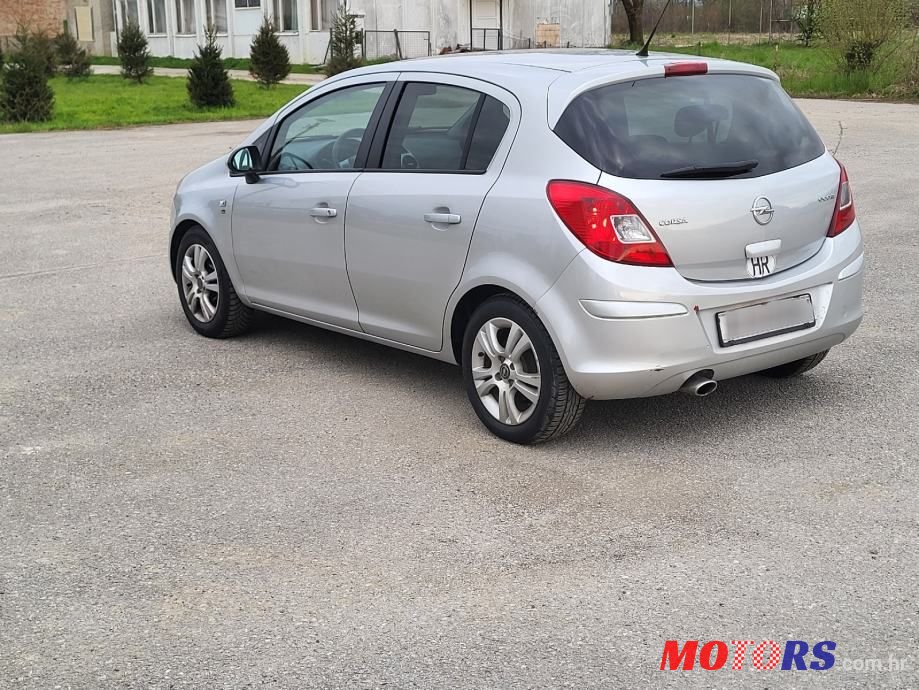 2013' Opel Corsa 1,3 Cdti photo #6