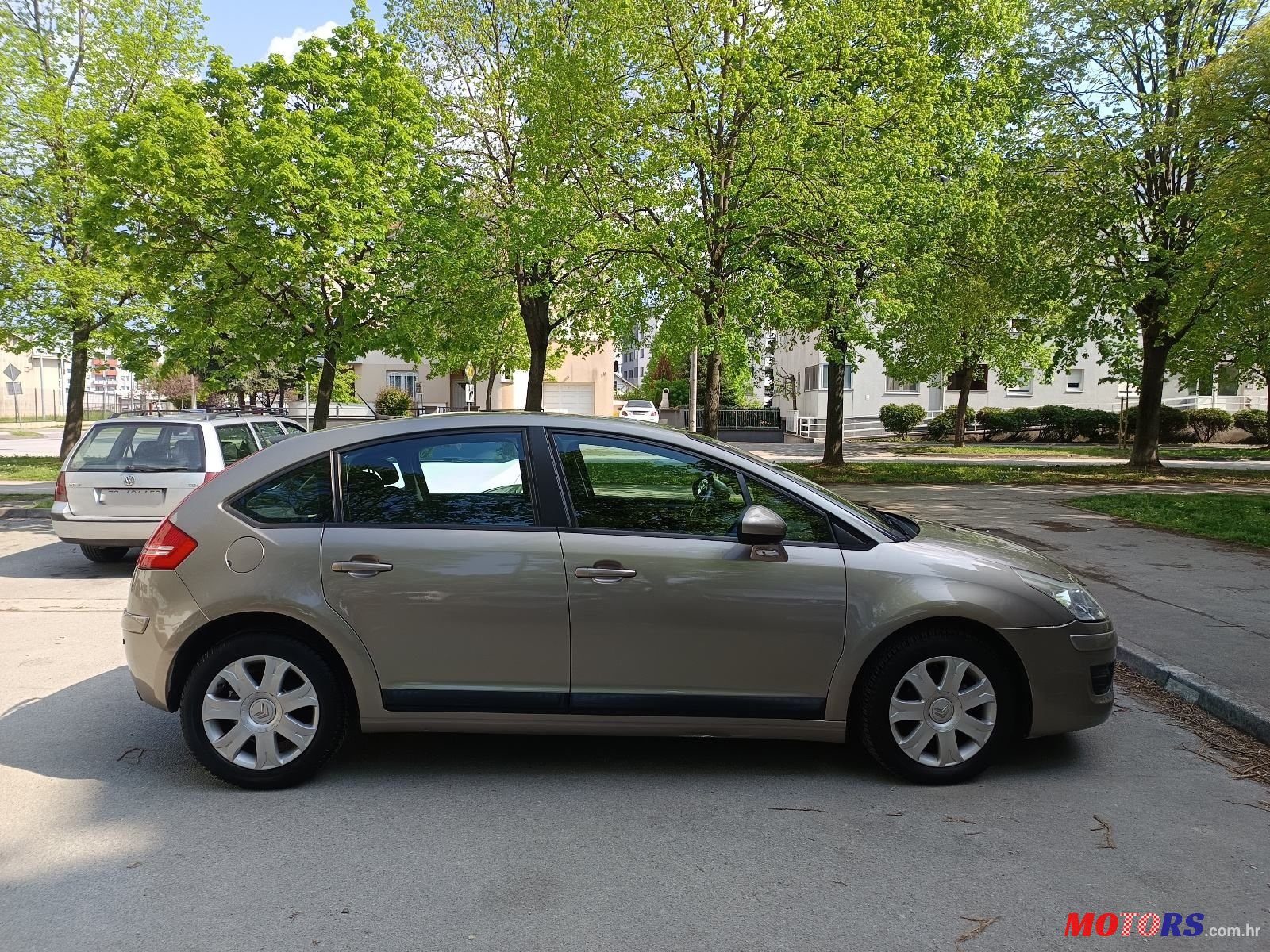 2010' Citroen C4 1,6 Vti photo #1