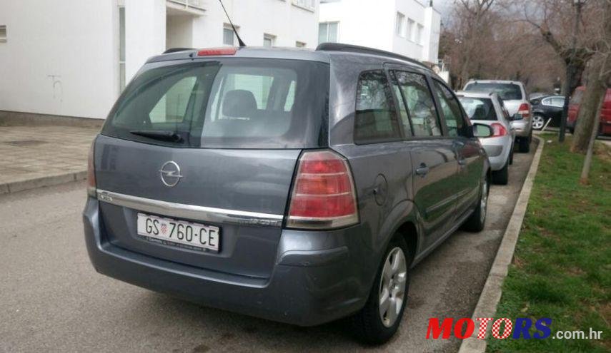 2006' Opel Zafira 1,9 Cdti photo #1