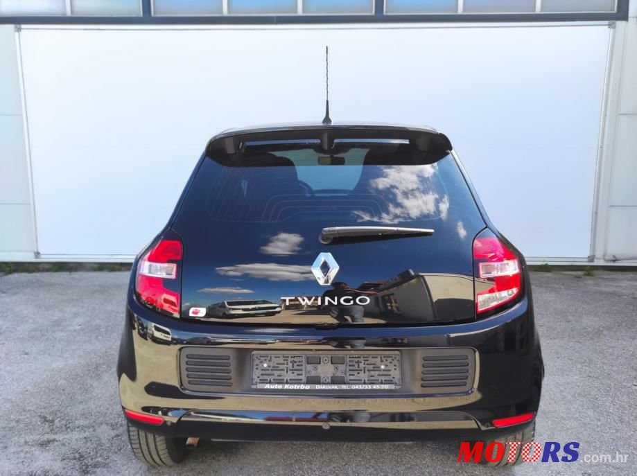 2015' Renault Twingo Sce photo #6