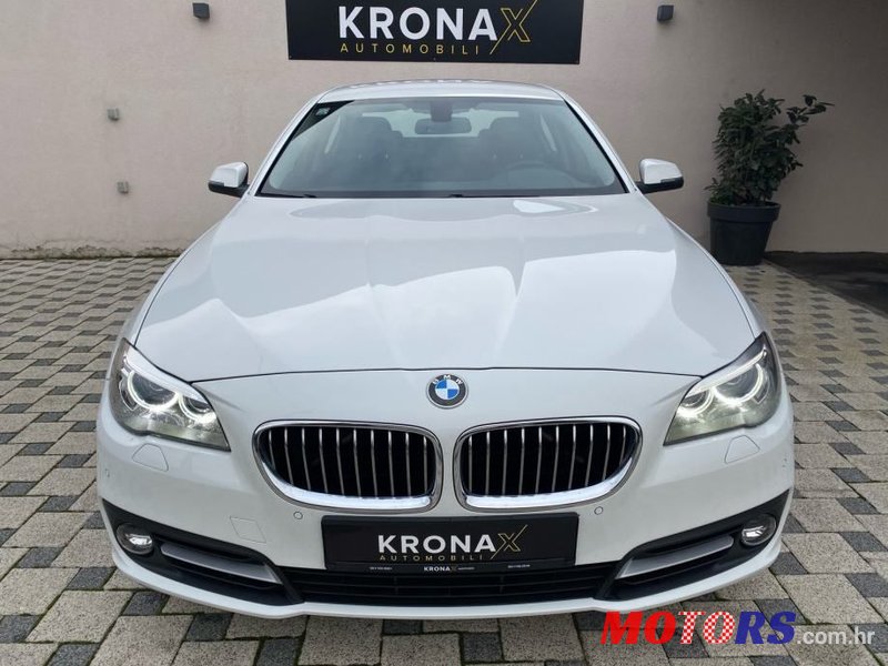 2016' BMW Serija 5 520D photo #2