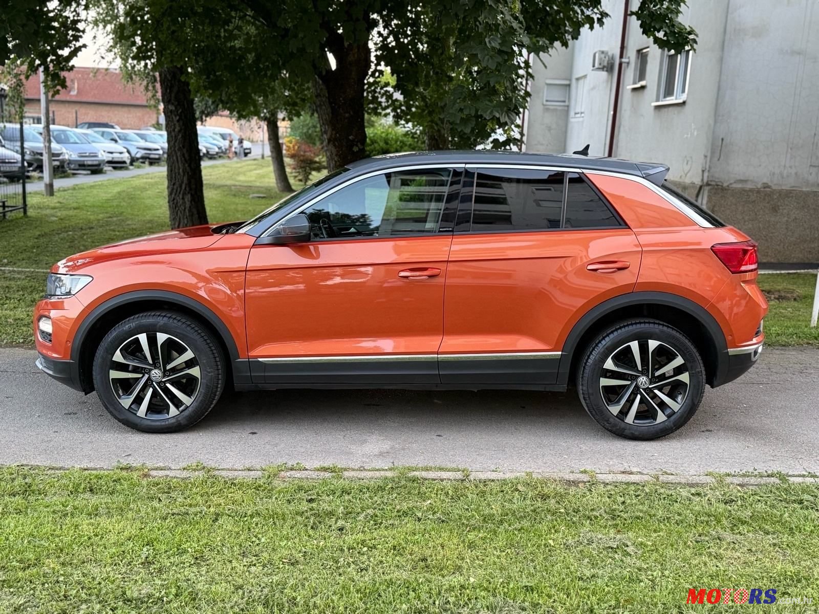 2019' Volkswagen T-Roc 1,6 Tdi photo #4