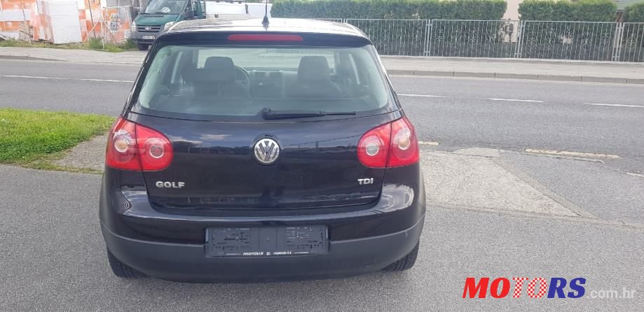 2008' Volkswagen Golf 5 1,9 Tdi photo #4