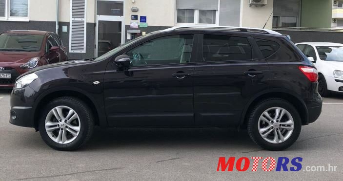 2011' Nissan Qashqai 1,5 Dci photo #2