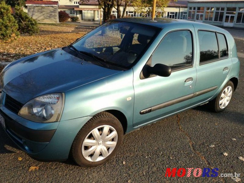 2005' Renault Clio 1,5 Dci photo #1