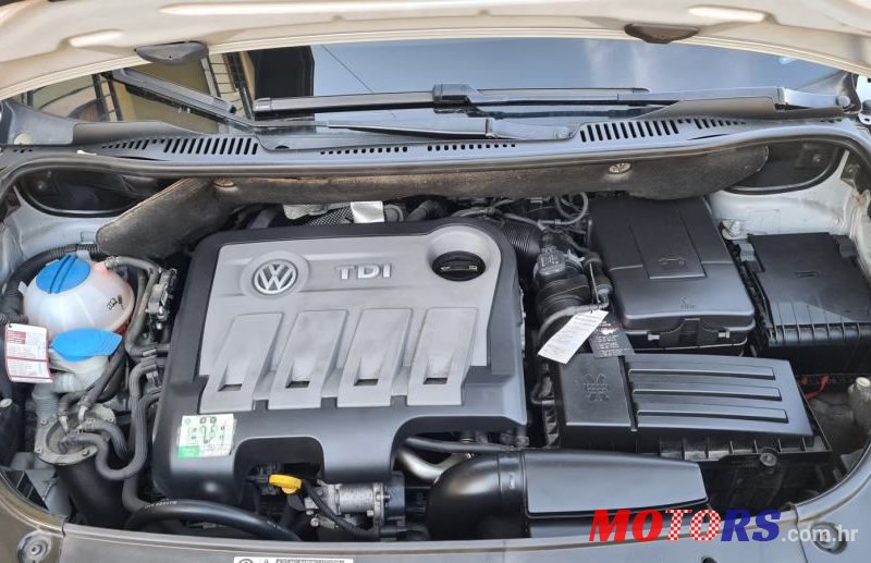 2014' Volkswagen Touran 1,6 Tdi photo #5