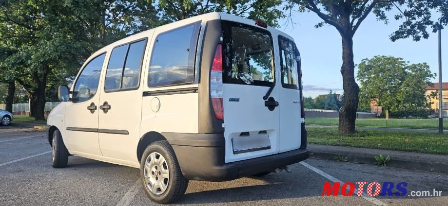 2002' Fiat Doblo 1,9 D Sx photo #1