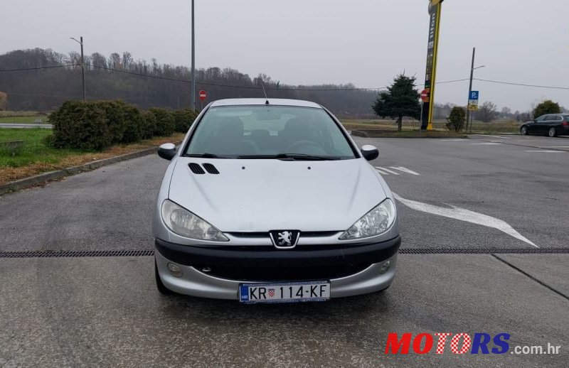 2005' Peugeot 206 photo #6