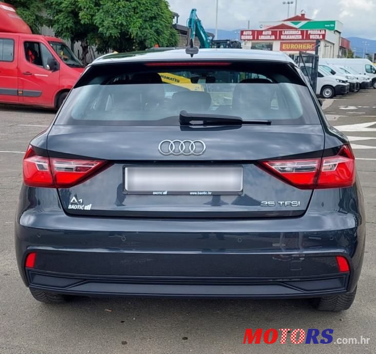 2019' Audi A1 Sportback photo #6