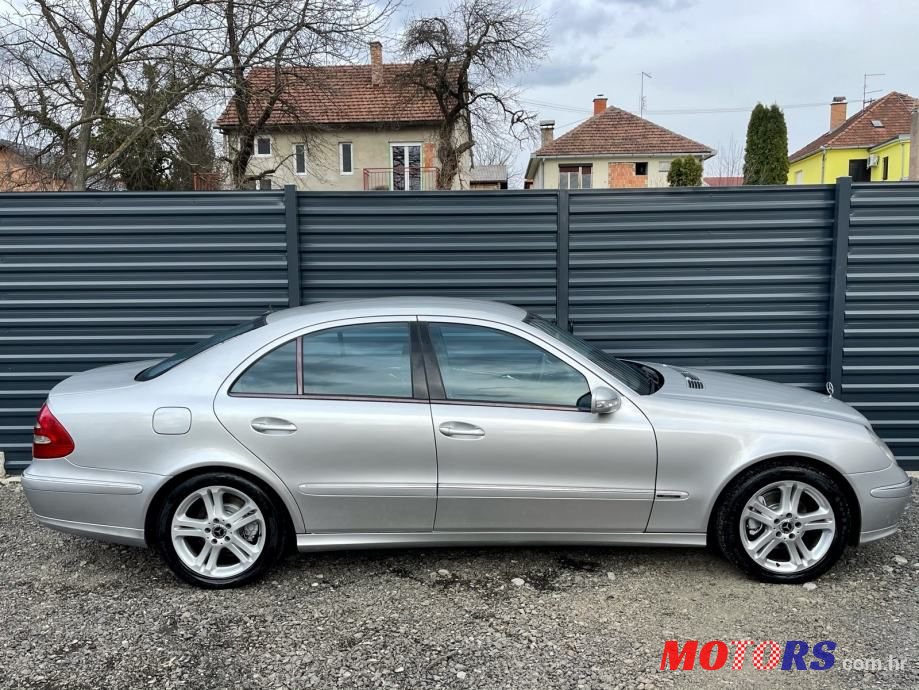 2002' Mercedes-Benz E-Klasa 270 Cdi photo #5