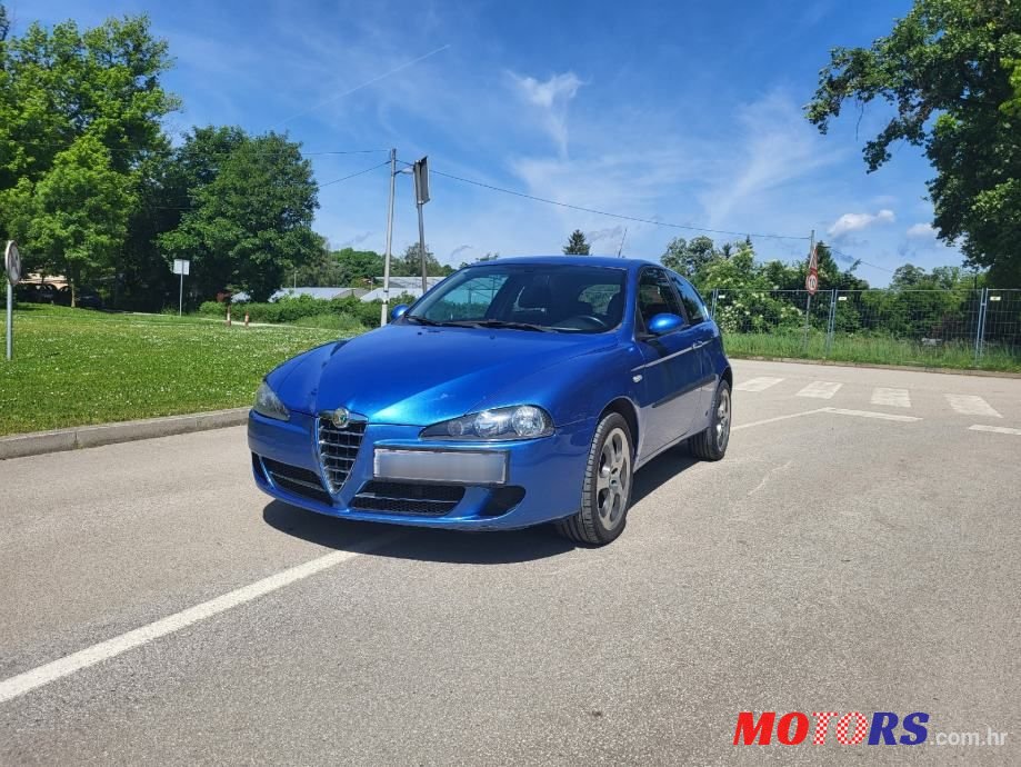 2008' Alfa Romeo 147 photo #5