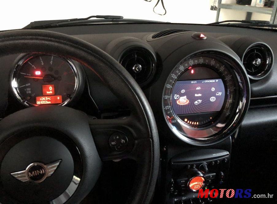 2015' MINI Countryman All4 photo #3