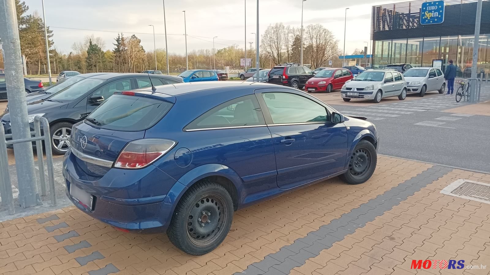 2007' Opel Astra Coupe photo #6