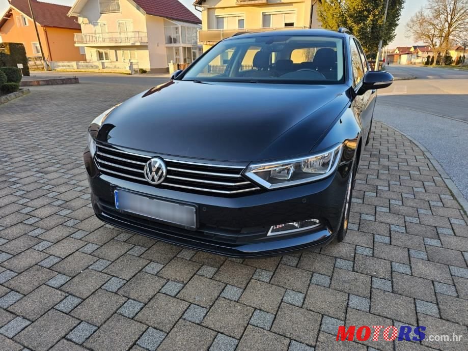 2016' Volkswagen Passat Variant photo #5