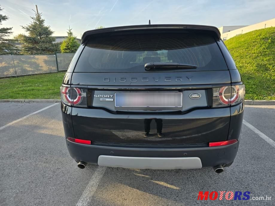 2016' Land Rover Discovery Sport photo #4