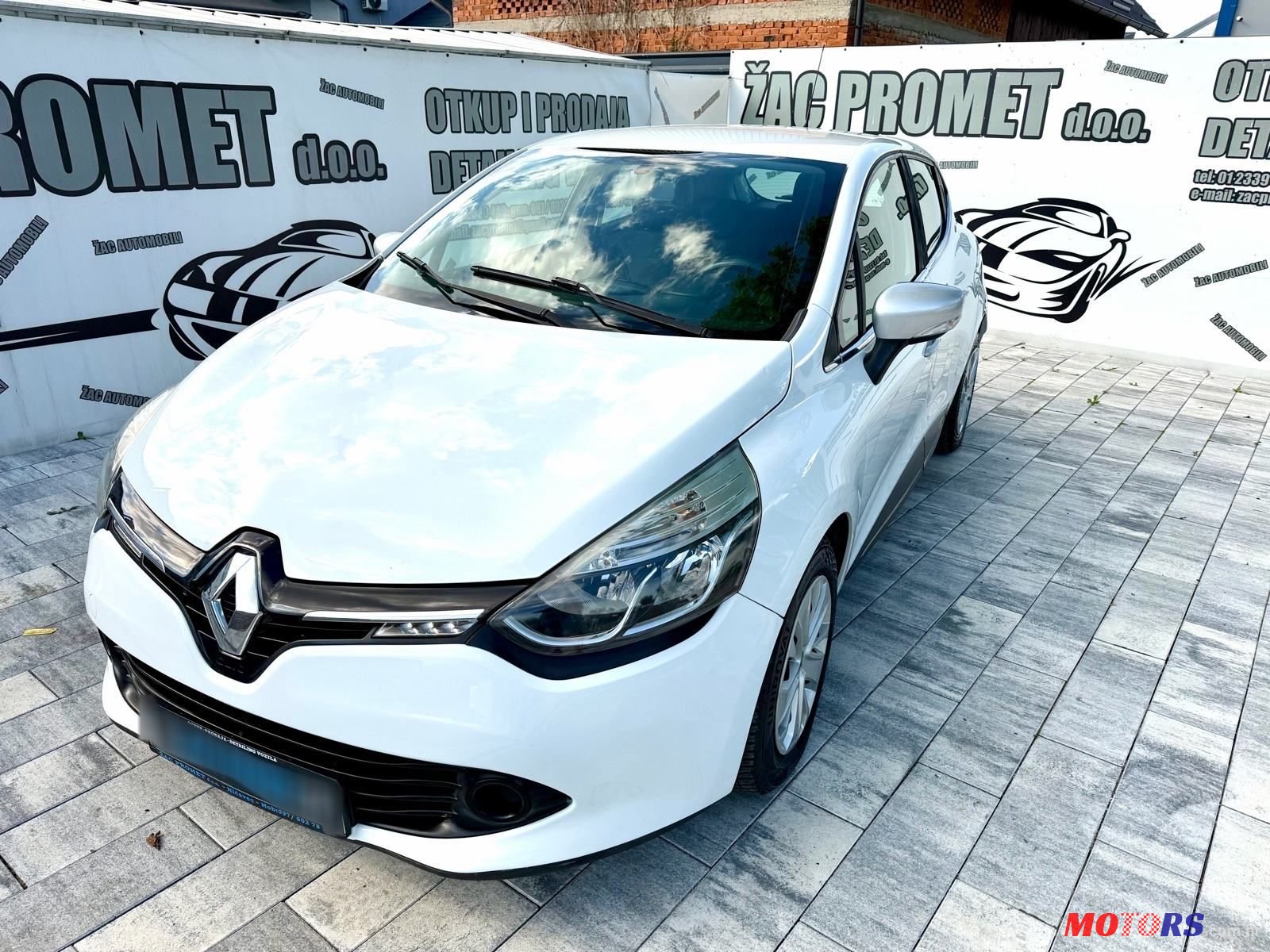 2014' Renault Clio 1.5 Dci photo #2