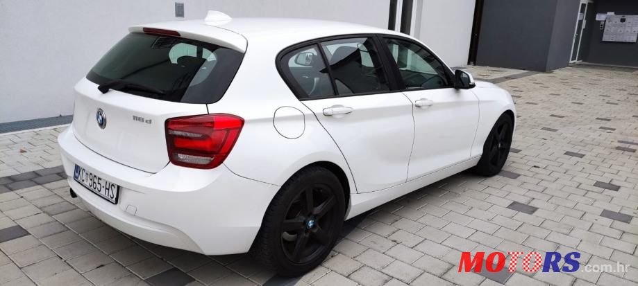 2012' BMW Serija 1 116D Sport photo #3