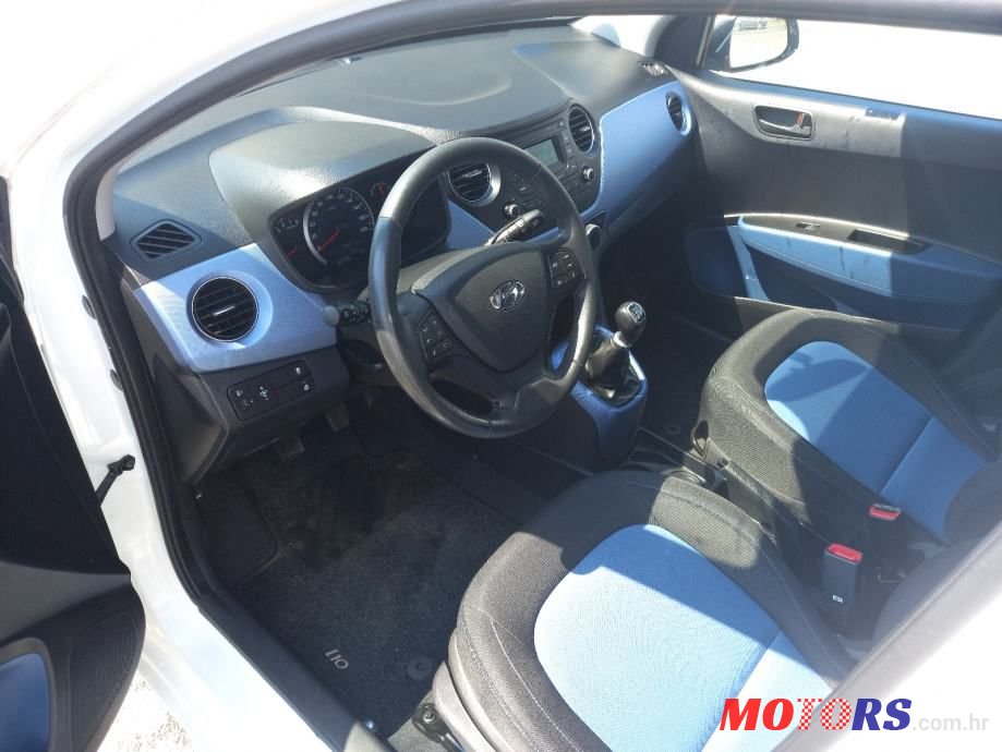 2017' Hyundai i10 1,0 photo #6