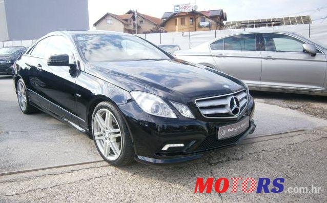 2010' Mercedes-Benz E-Klasa 350 Cdi photo #2