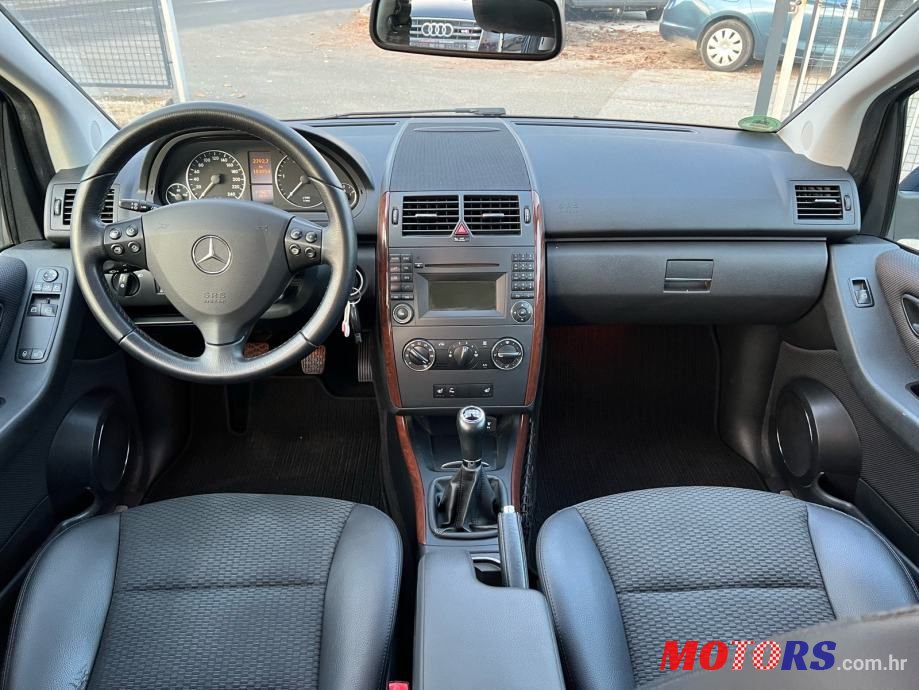 2011' Mercedes-Benz A-Klasa 180 Cdi photo #5