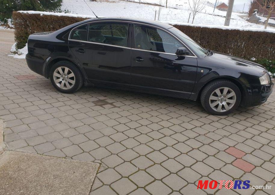 2005' Skoda Superb 2,5 V6 Tdi Classic photo #1