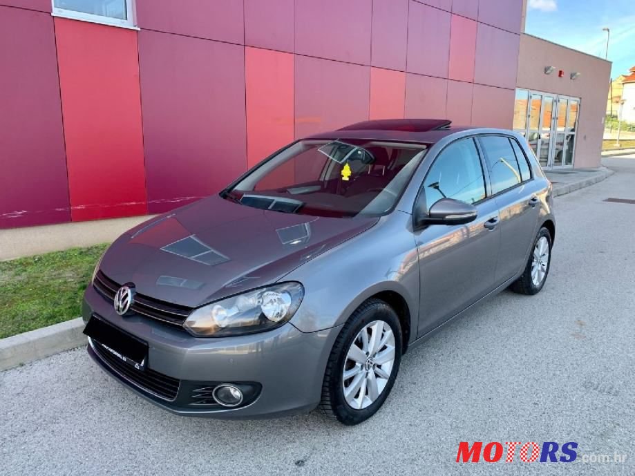 2010' Volkswagen Golf 6 1,6 Tdi photo #1