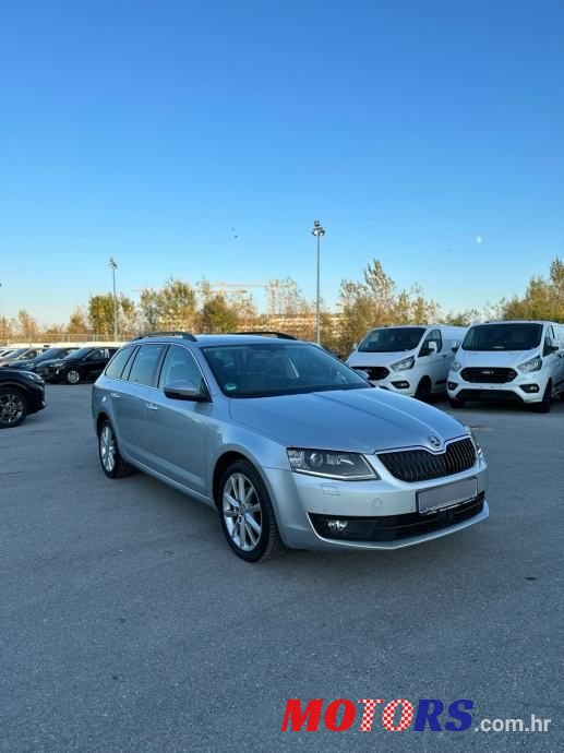 2016' Skoda Octavia Combi photo #3