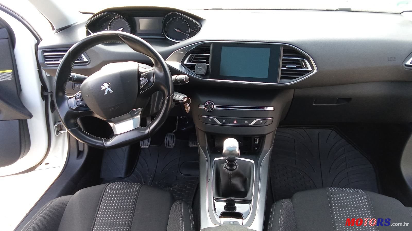2016' Peugeot 308 Sw photo #4