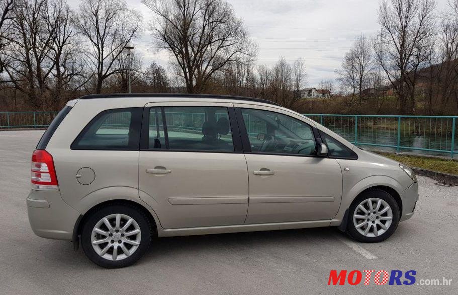 2006' Opel Zafira Sport 1,9 Cdti photo #2