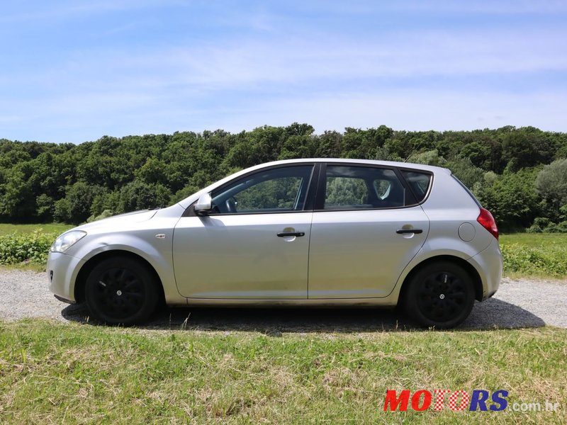 2008' Kia Ceed 1,4 photo #2