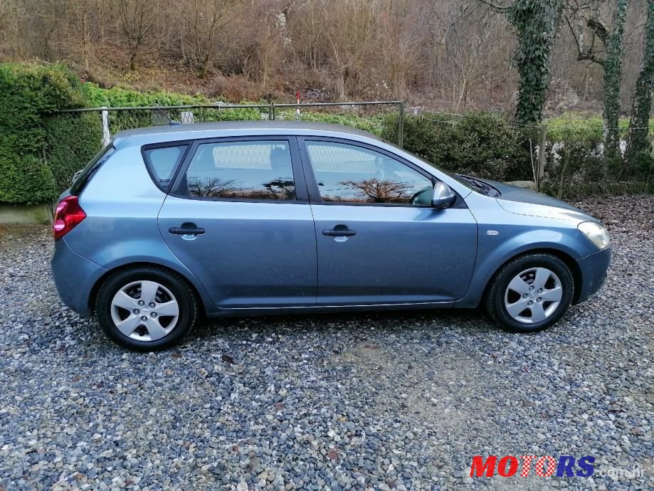 2008' Kia Ceed 1,4 photo #2
