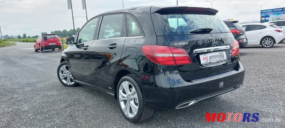 2016' Mercedes-Benz B-Klasa 180 D photo #2