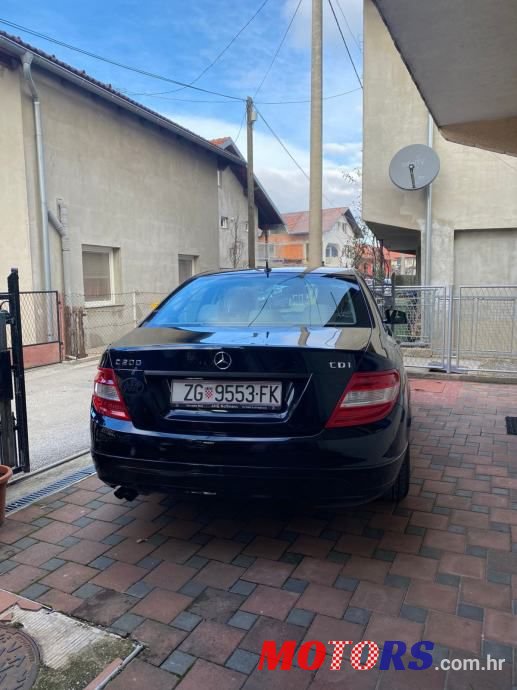 2009' Mercedes-Benz C-Klasa 200 Cdi photo #4