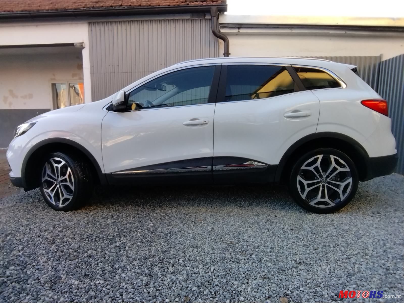 2020' Renault Kadjar Dci photo #2