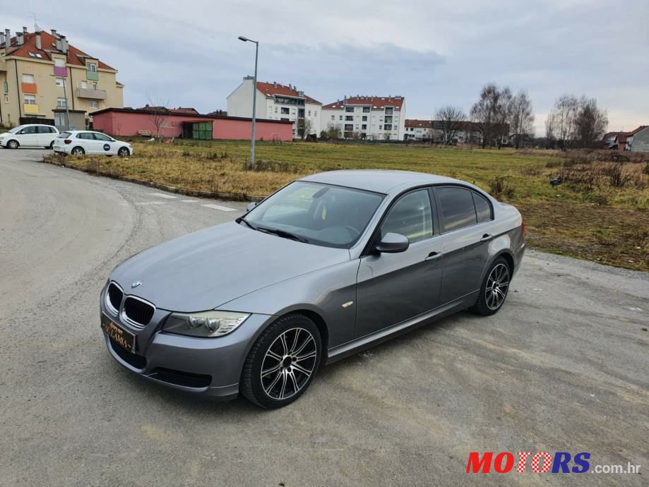 2010' BMW Serija 3 316D photo #1