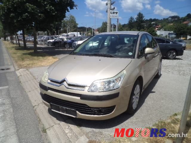 2006' Citroen C4 1,4 I 16V Sx photo #4