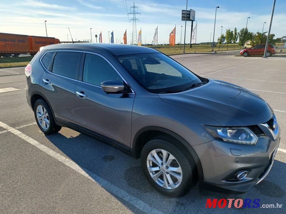 2015' Nissan X-Trail photo #2