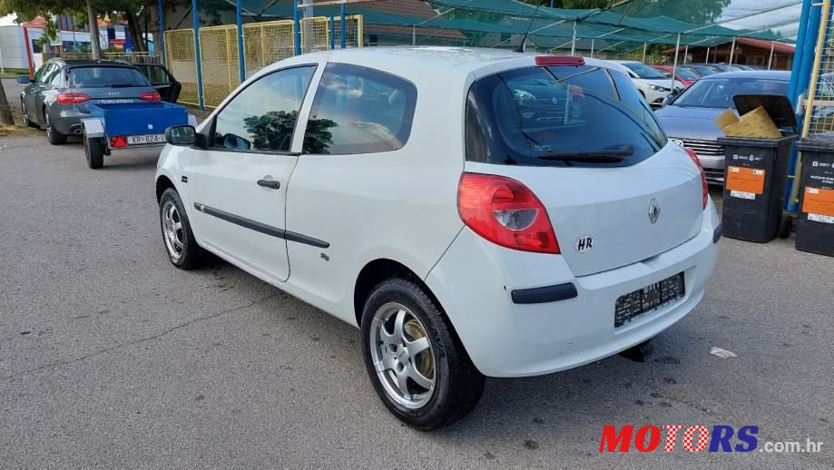 2007' Renault Clio 1,5 Dci photo #5