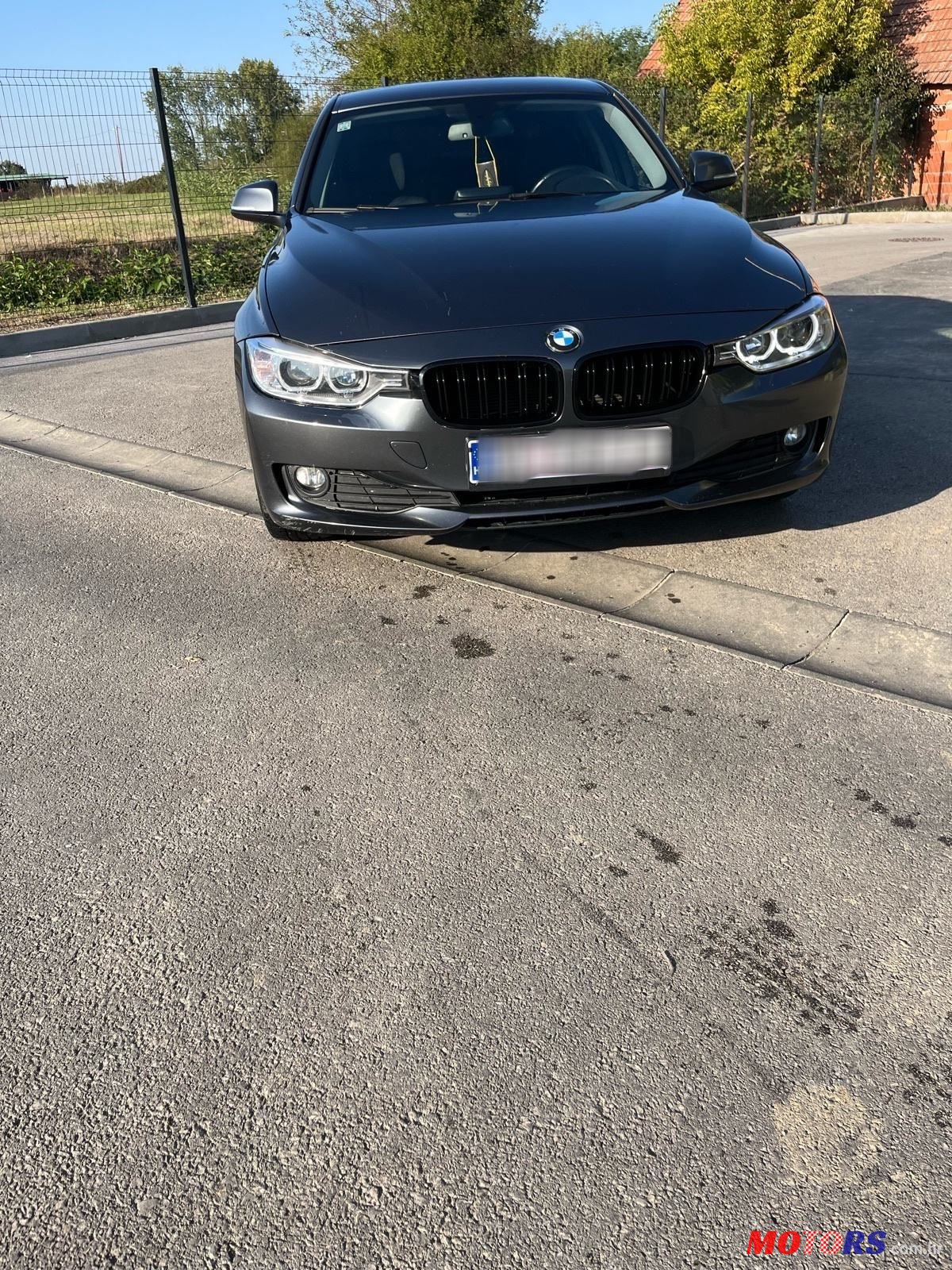 2013' BMW Serija 3 316D photo #2