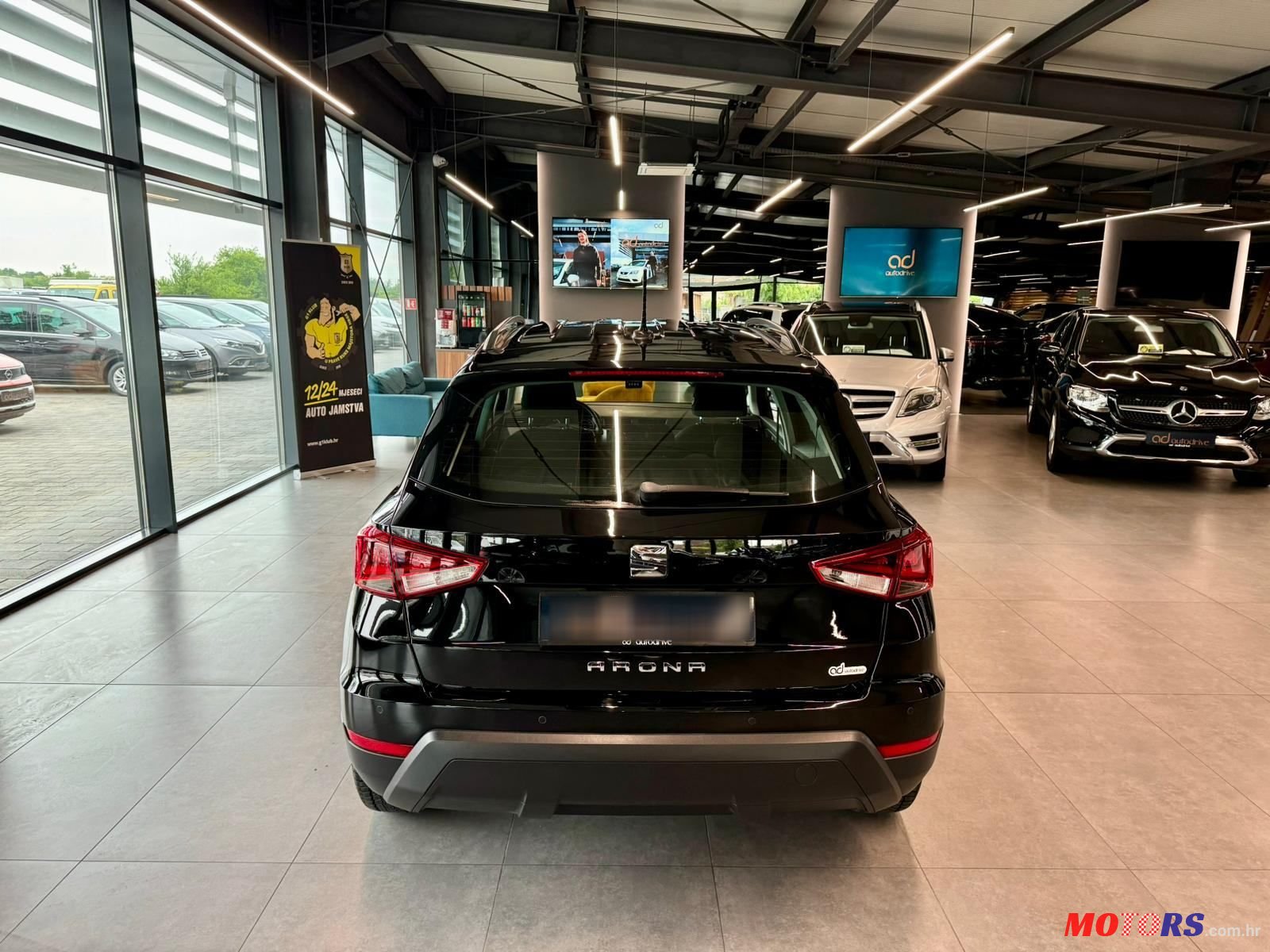 2018' SEAT Arona 1,0 Tsi photo #6