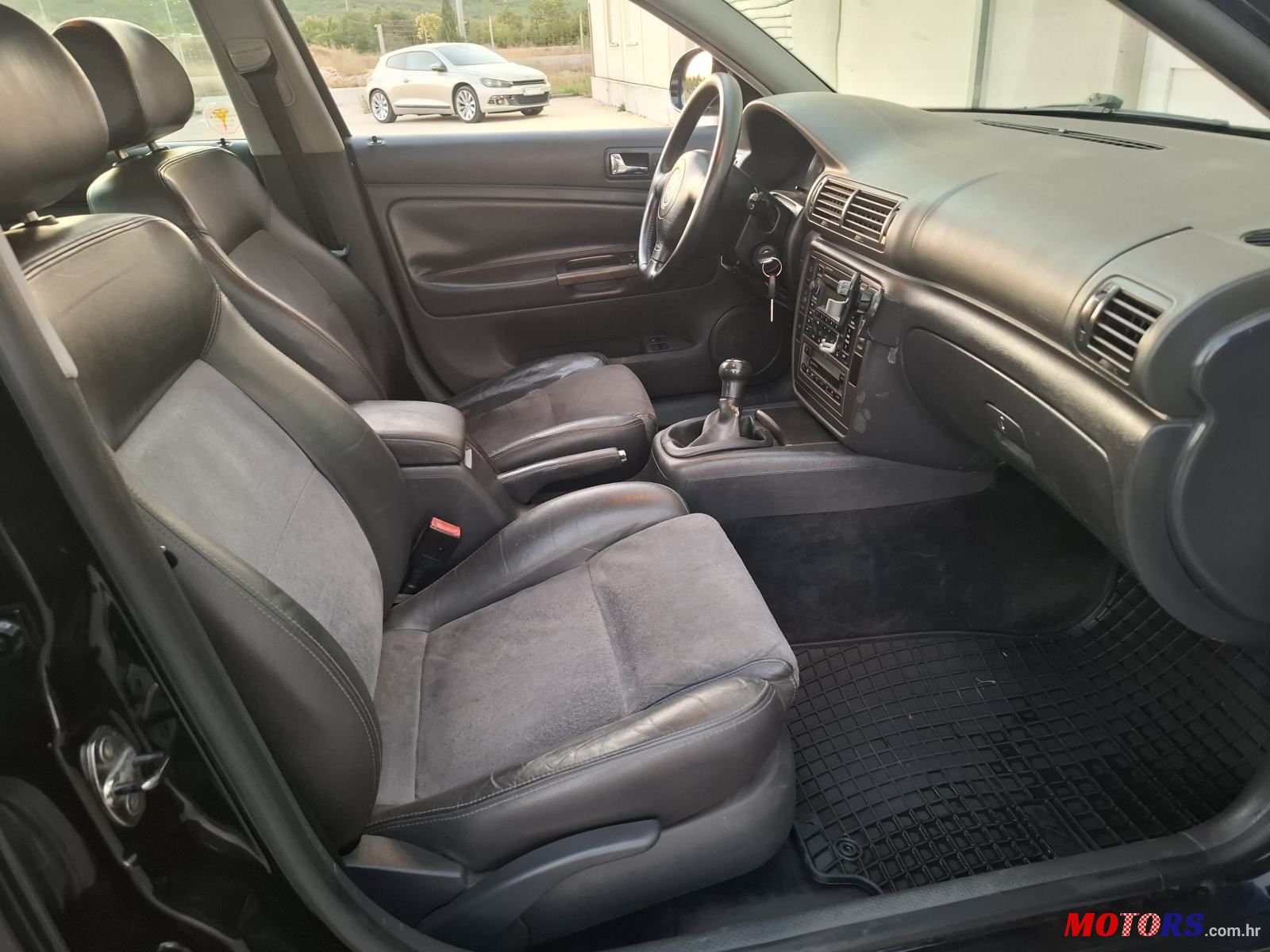 2005' Volkswagen Passat 1,9 Tdi photo #5